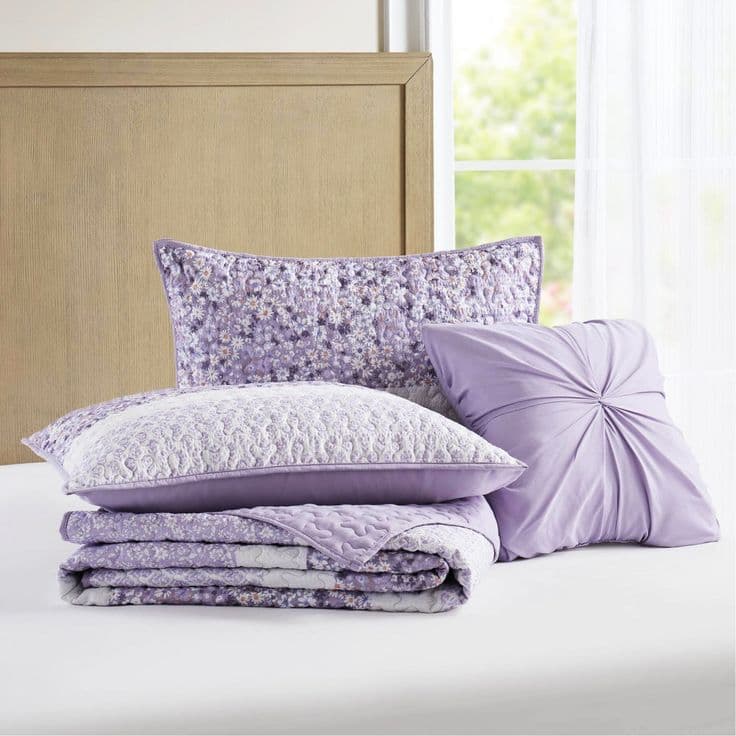 Ensemble décoratif lit (jeté + coussins)